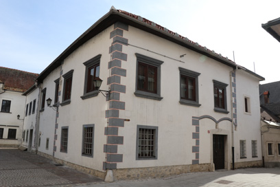 Radovljica - Hiša Linhartov trg 28