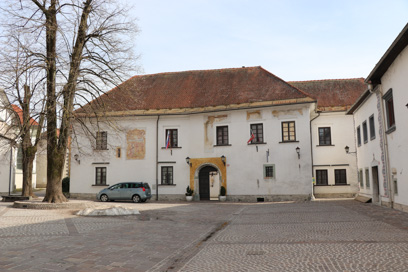 Radovljica - Župnišče Linhartov trg 30