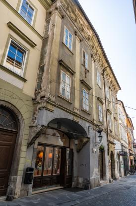 Ljubljana - Hiša Stari trg 3