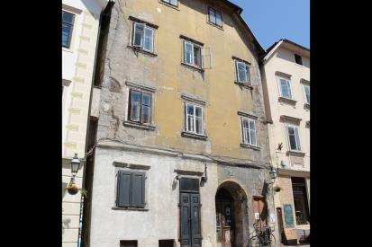 Ljubljana - Hiša Gornji trg 13