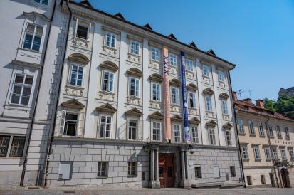 Ljubljana - Palača Novi trg 5