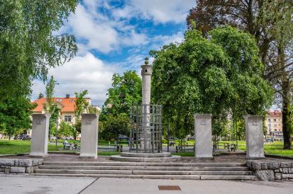 Ljubljana - Spomenik žrtvam prve svetovne vojne na Hrvatskem trgu