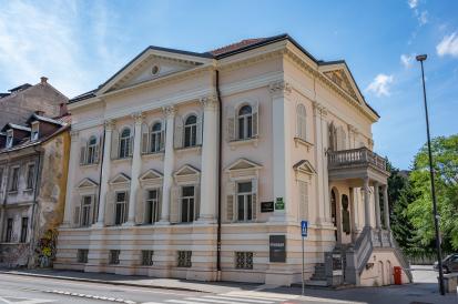 Ljubljana - Vila Komenskega 4