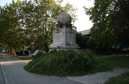 Ljubljana - Spomenik žrtvam NOB v Trnovem in Koleziji
