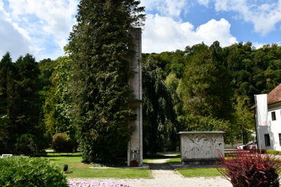 Krško - Spomenik izgnancem in padlim v NOB