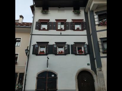 Škofja Loka - Hiša Mestni trg 14