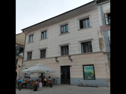 Škofja Loka - Hiša Mestni trg 32