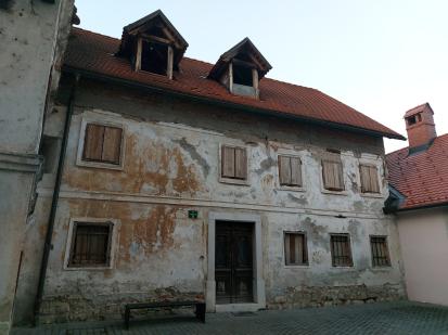 Škofja Loka - Hiša Cankarjev trg 5