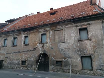 Škofja Loka - Hiša Spodnji trg 9