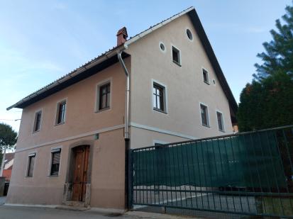Škofja Loka - Hiša Spodnji trg 10