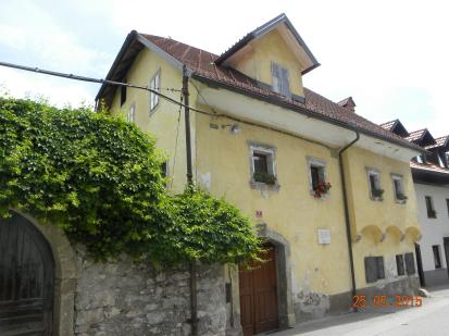 Škofja Loka - Hiša Kopališka 9