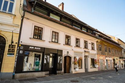 Ljubljana - Hiša Trubarjeva 22