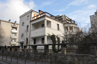 Ljubljana - Vila Kumanovska 3