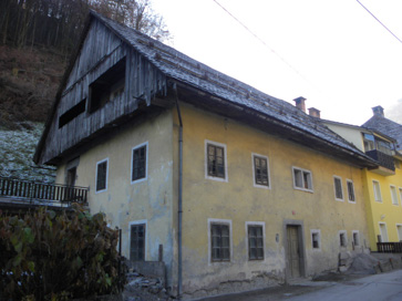 Železniki - Hiša Racovnik 45