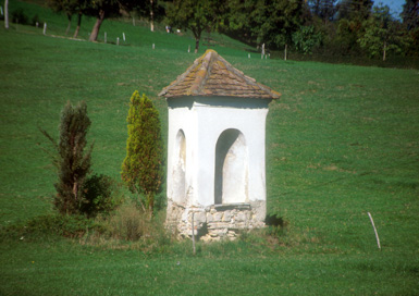 Pernica - Znamenje