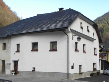 Železniki - Hiša Na Plavžu 61