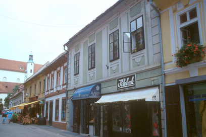 Maribor - Hiša Poštna 6