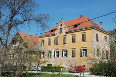 Maribor - Dvorec Trubarjeva 26a