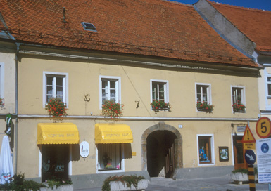 Ptuj - Hiša Minoritski trg 4