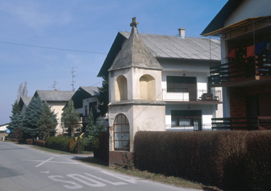 Tišina - Slopno znamenje