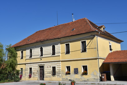 Zgornje Poljčane - Hiša Prvomajski trg 11