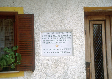 Črmljenšak - Spominska plošča na hiši Črmljenšak 33