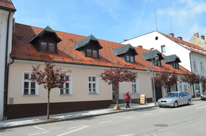 Brežice - Grajski hlevi Cesta prvih borcev 7