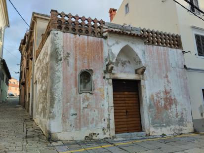 Izola - Hiša Gregorčičeva 74