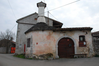 Ponikve pri Sežani - Domačija Ponikve 17