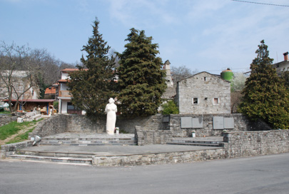 Veliko polje - Spomenik NOB