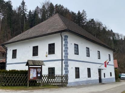 Črneče - Župnišče