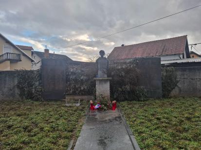 Ljubljana - Spomenik padlim v NOB v Zeleni jami