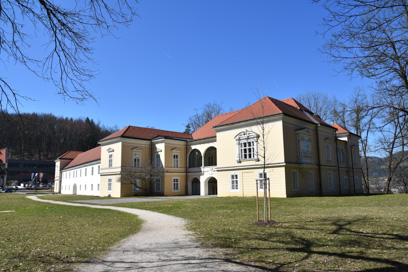 Ravne na Koroškem - Grad