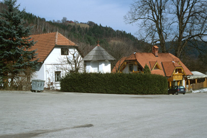 Poljana - Znamenje