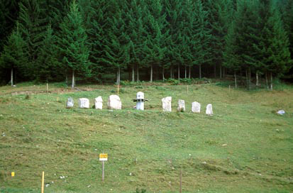 Topla - Spomenik NOB