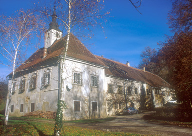 Polički Vrh - Jareninski dvor