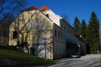 Slovenske Konjice - Dvorec Trebnik