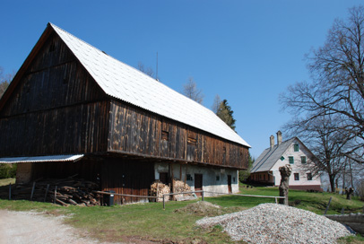 Rdeči Breg - Domačija Hudej