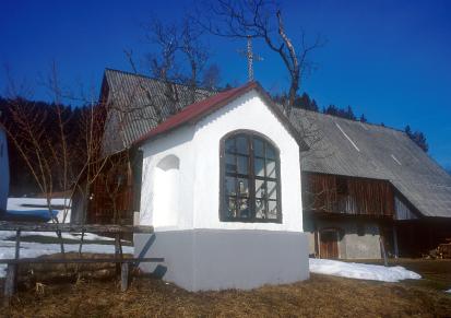 Sveti Trije Kralji nad Radljami - Pernatova kapelica