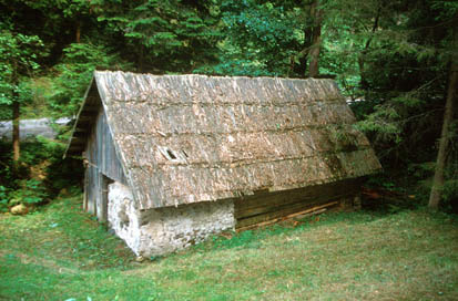Dravče - Mlin domačije Dravče 21