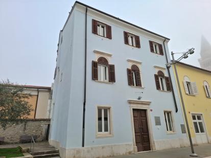 Koper - Palača Thelis Madonizza