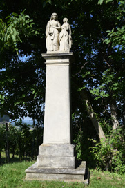 Lendavske Gorice - Znamenje s sv. Ano in Marijo