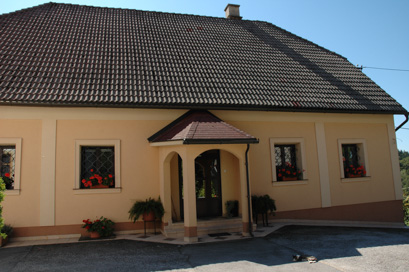 Čeče - Hiša Čeče 6