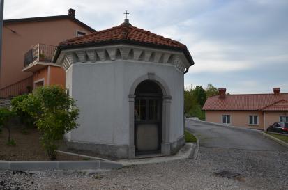Pregarje - Kapelica na Kračah