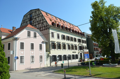 Dolenjske Toplice - Zdraviliški dom