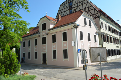 Dolenjske Toplice - Hiša Zdraviliški trg 20