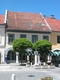 Novo mesto - Hiša Glavni trg 28