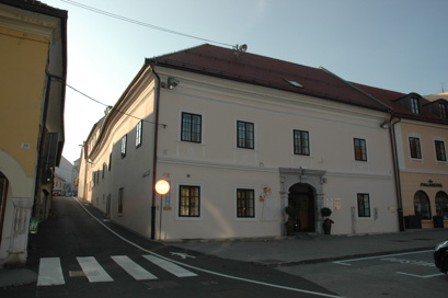Novo mesto - Hiša Glavni trg 30