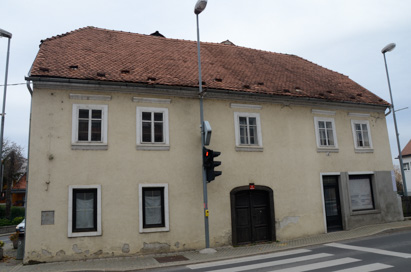 Šentjernej - Čampatova hiša in toplar