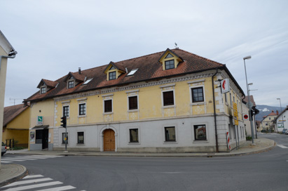 Šentjernej - Hiša Trg gorjanskega bataljona 6